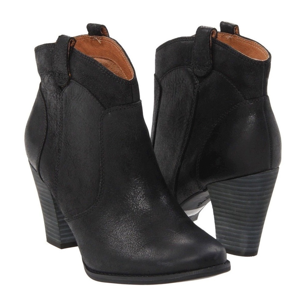CLARKS Indigo Heath Harrier Western Black Leather Ankle Boots Size 7.5